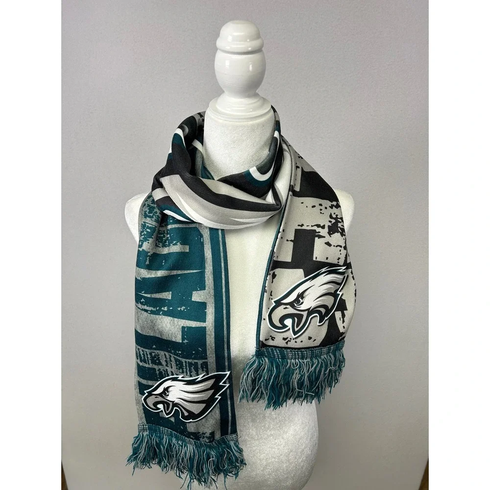 Gameday NFL Philadelphia Eagles Unisex OS‎ Green Silver Knit Fringed Fan Scarf